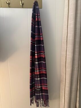 100% cashmere pink & purple cashmere scarf